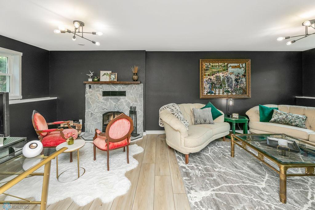 Family Room 1