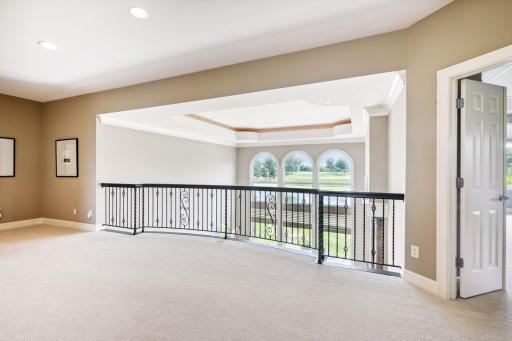 18369 Nicklaus Way, Eden Prairie, MN 55347