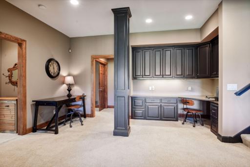 18369 Nicklaus Way, Eden Prairie, MN 55347