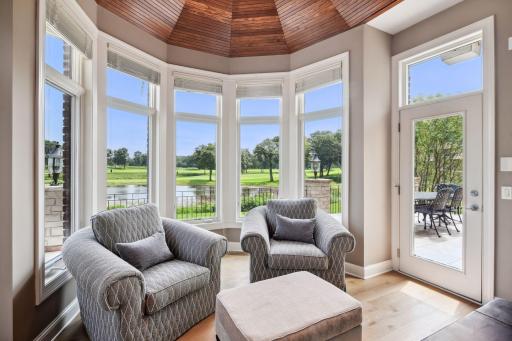 18369 Nicklaus Way, Eden Prairie, MN 55347