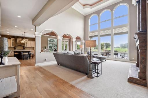 18369 Nicklaus Way, Eden Prairie, MN 55347