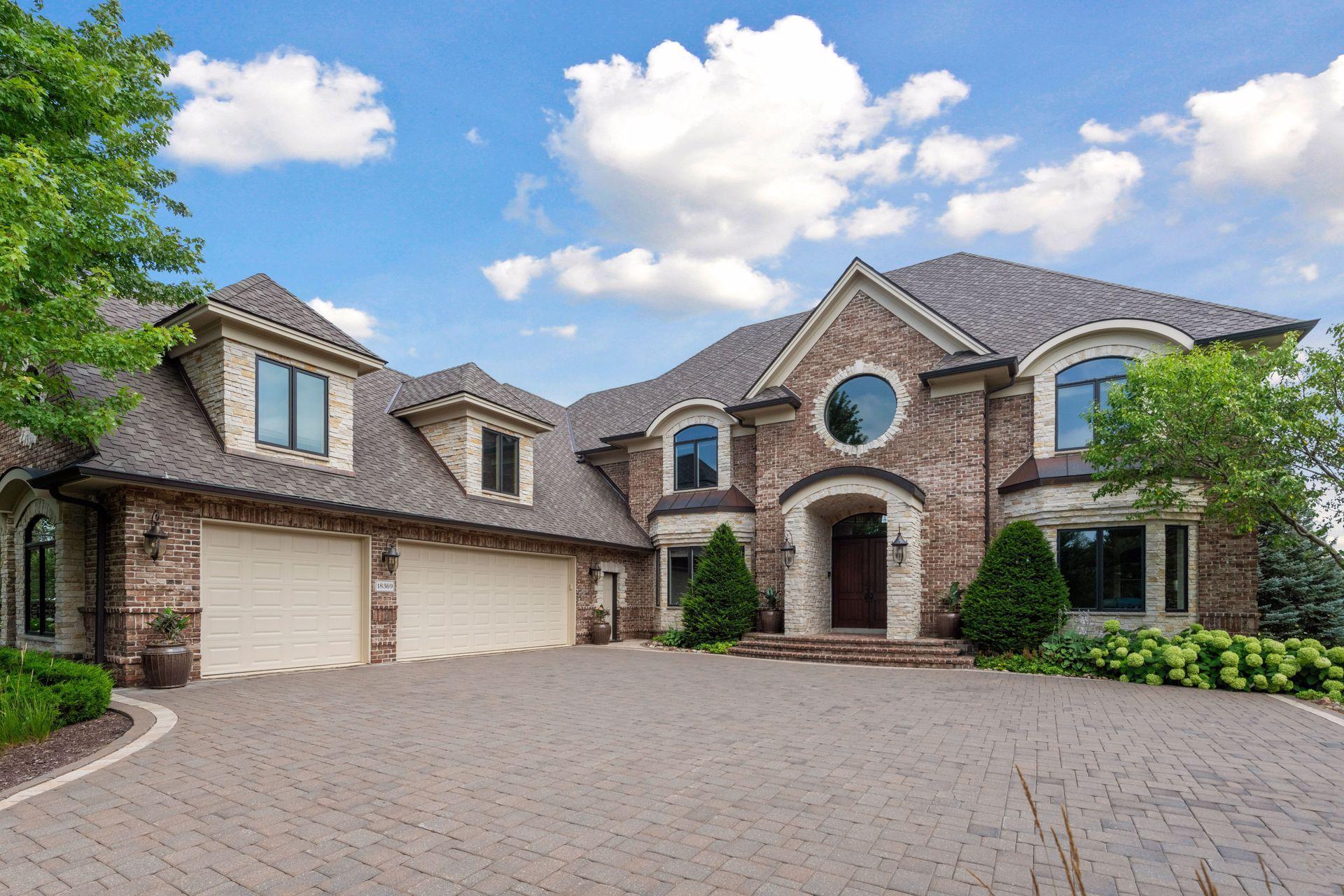 Make this YOUR dream home