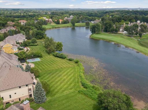 18369 Nicklaus Way, Eden Prairie, MN 55347