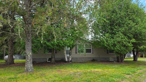 5741 Highway 53, Kabetogama, MN 56669