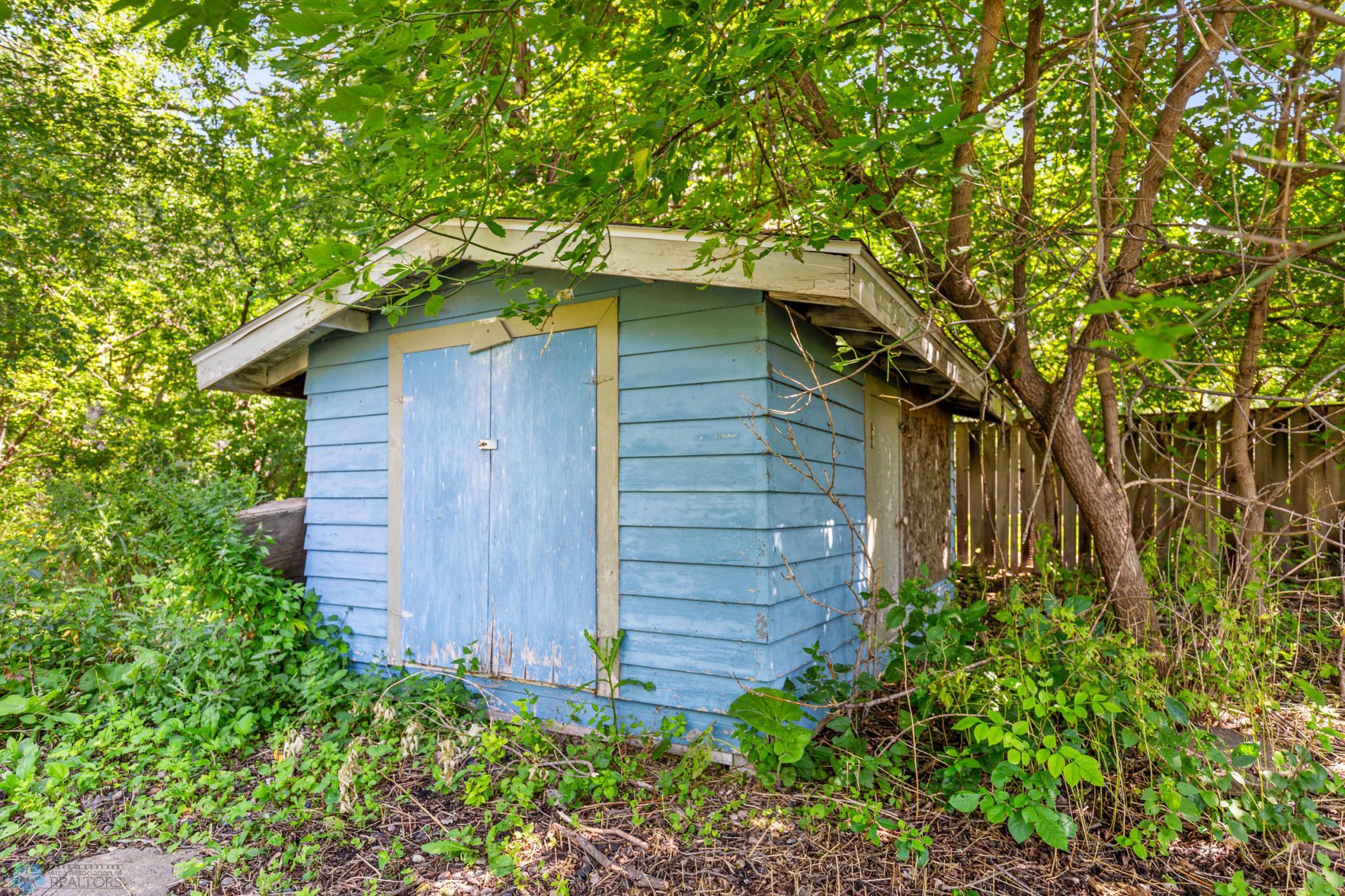 Shed
