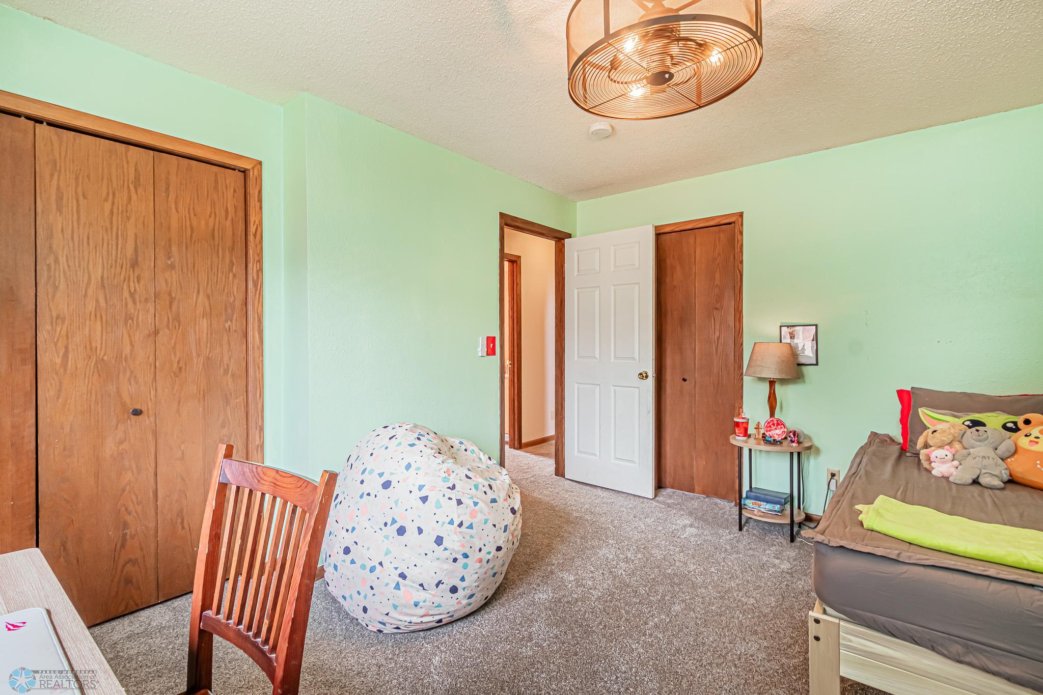 3112 22nd St S, Moorhead, MN-31.jpg