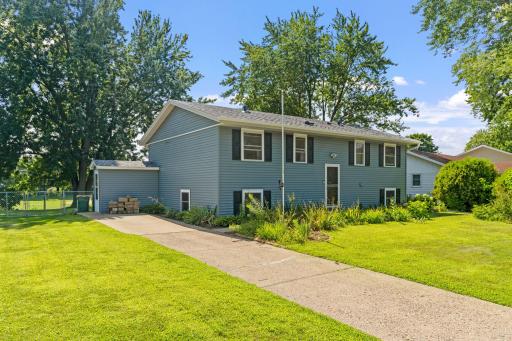 Photo for 8130 Homestead Avenue S, Cottage Grove, MN 55016 - listing #6580840 Welcome to this lovely split-level home situated on an oversized lot.