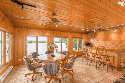 5918 N Pike Lake Road, Duluth, MN 55811