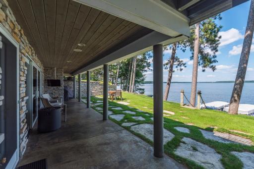 9284 Interlachen Road, Nisswa, MN 56468