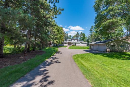 9284 Interlachen Road, Nisswa, MN 56468