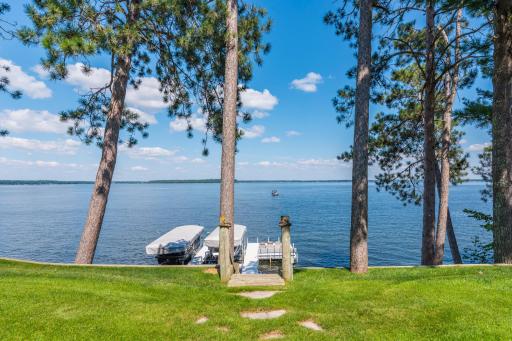 9284 Interlachen Road, Nisswa, MN 56468