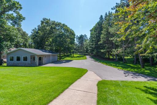 9284 Interlachen Road, Nisswa, MN 56468