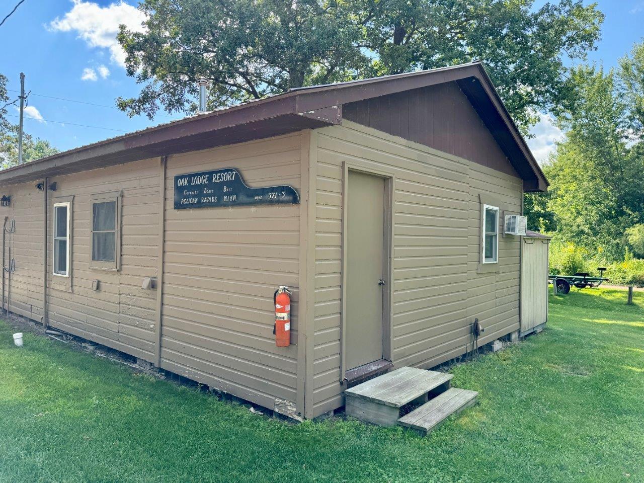 11-Laundry building.jpg