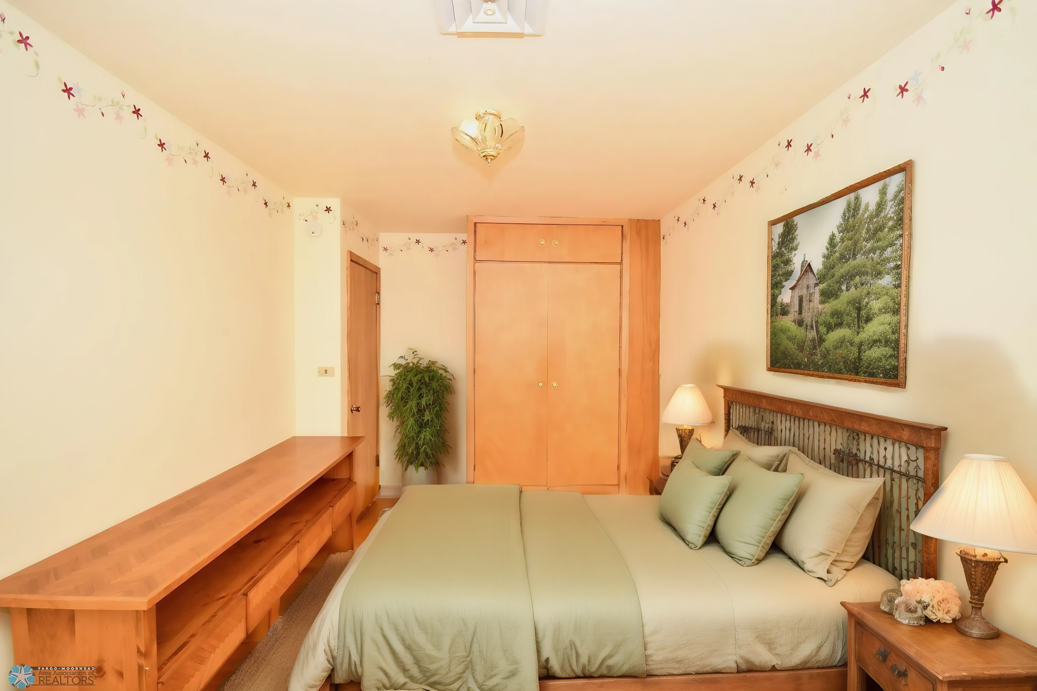 Upper Bedroom