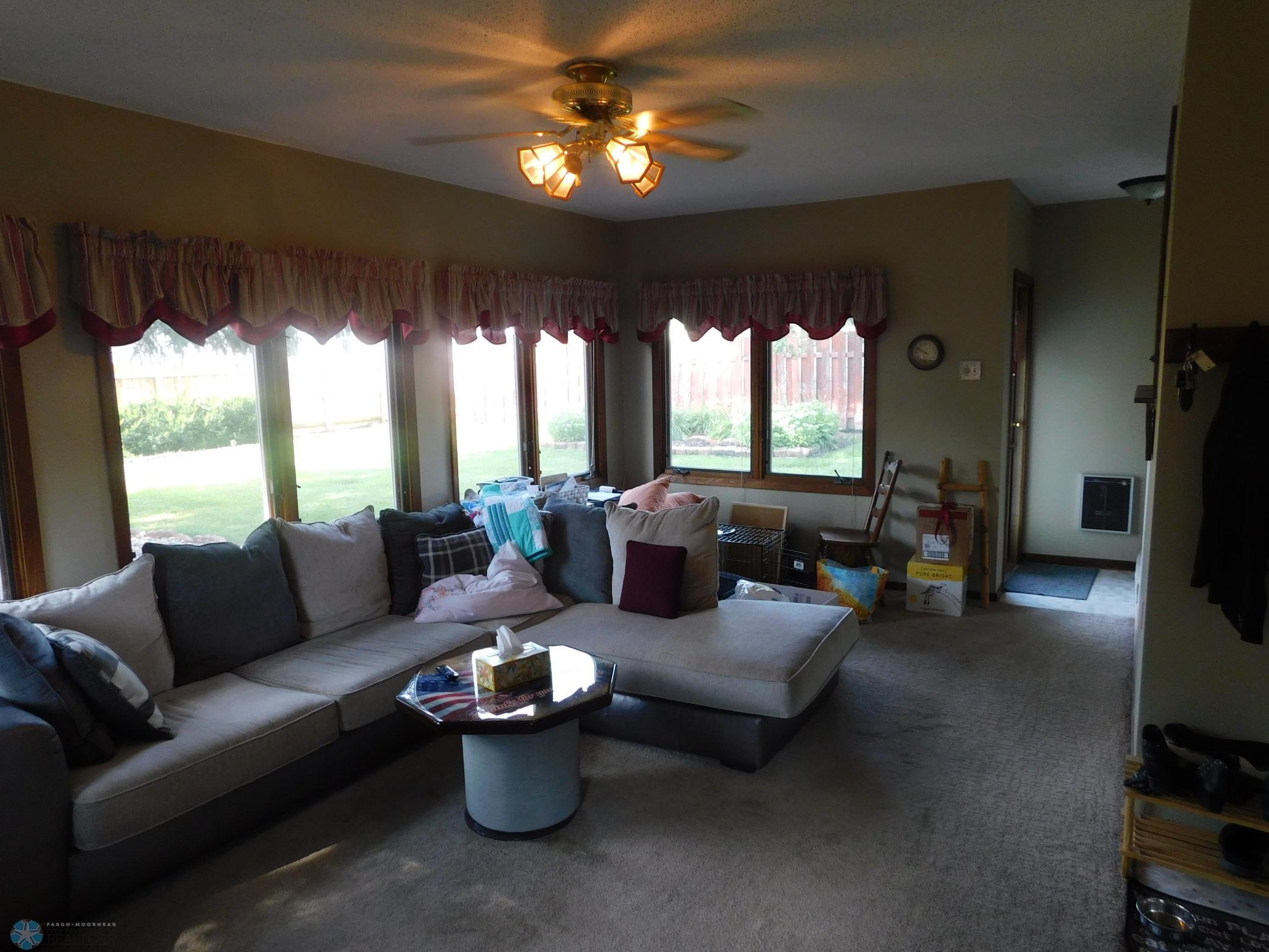 sun/family room
