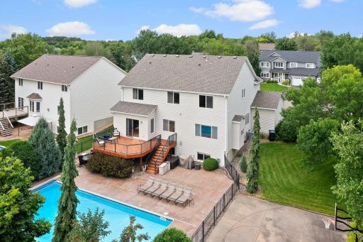 16803 Interlachen Boulevard, Lakeville, MN 55044