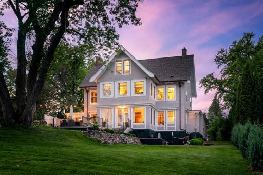 4512 London Road, Duluth, MN 55804