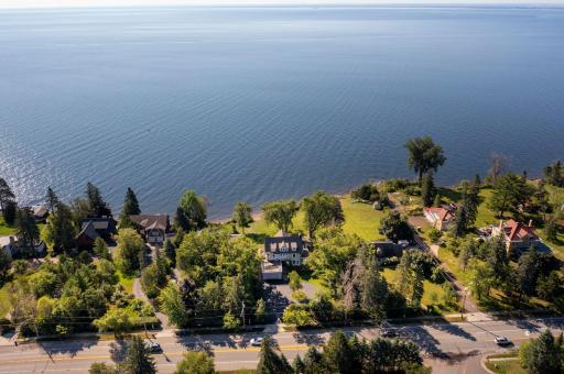 4512 London Road, Duluth, MN 55804