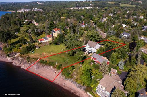 4512 London Road, Duluth, MN 55804
