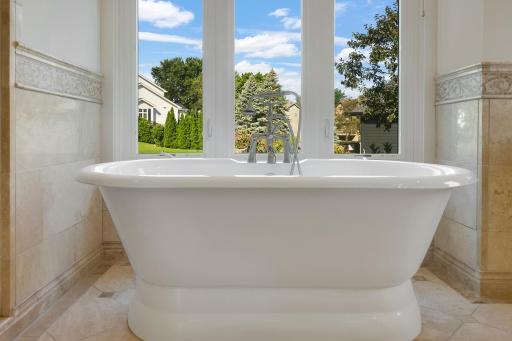 15707 Island View Road NW, Prior Lake, MN 55372
