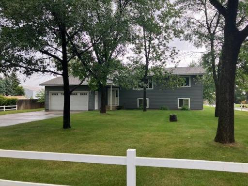 Photo for 16799 Yale Street NW, Elk River, MN 55330 - listing #6581547 16799 Yale Street NW, Elk River, MN 55330