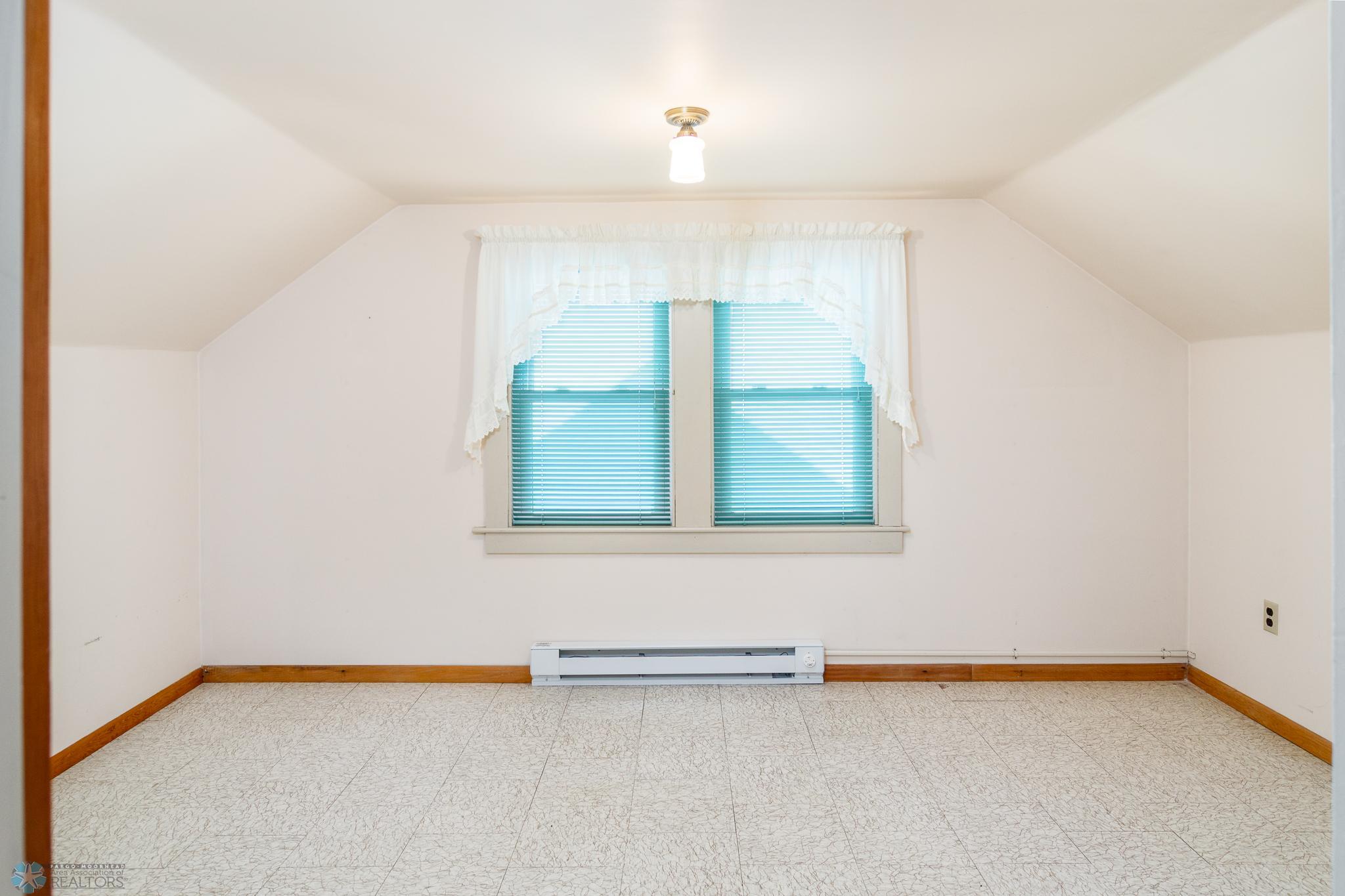 Upper Level Bedroom #4