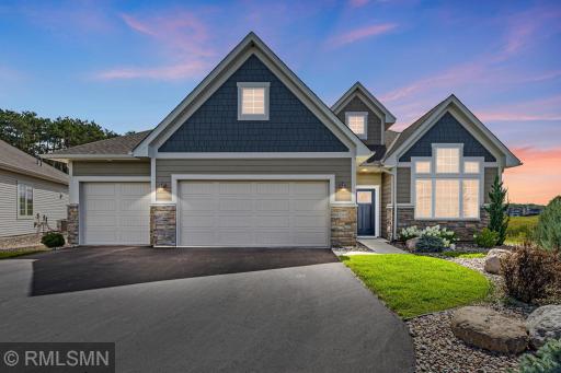 1860 Hinsdale Circle, Hudson, WI 54016
