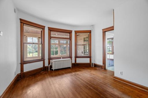 2351 Bayless Place, Saint Paul, MN 55114