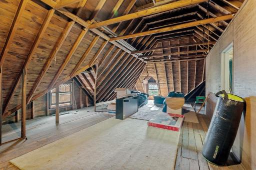 HUGE unfinished attic could be a fifth unit easily.