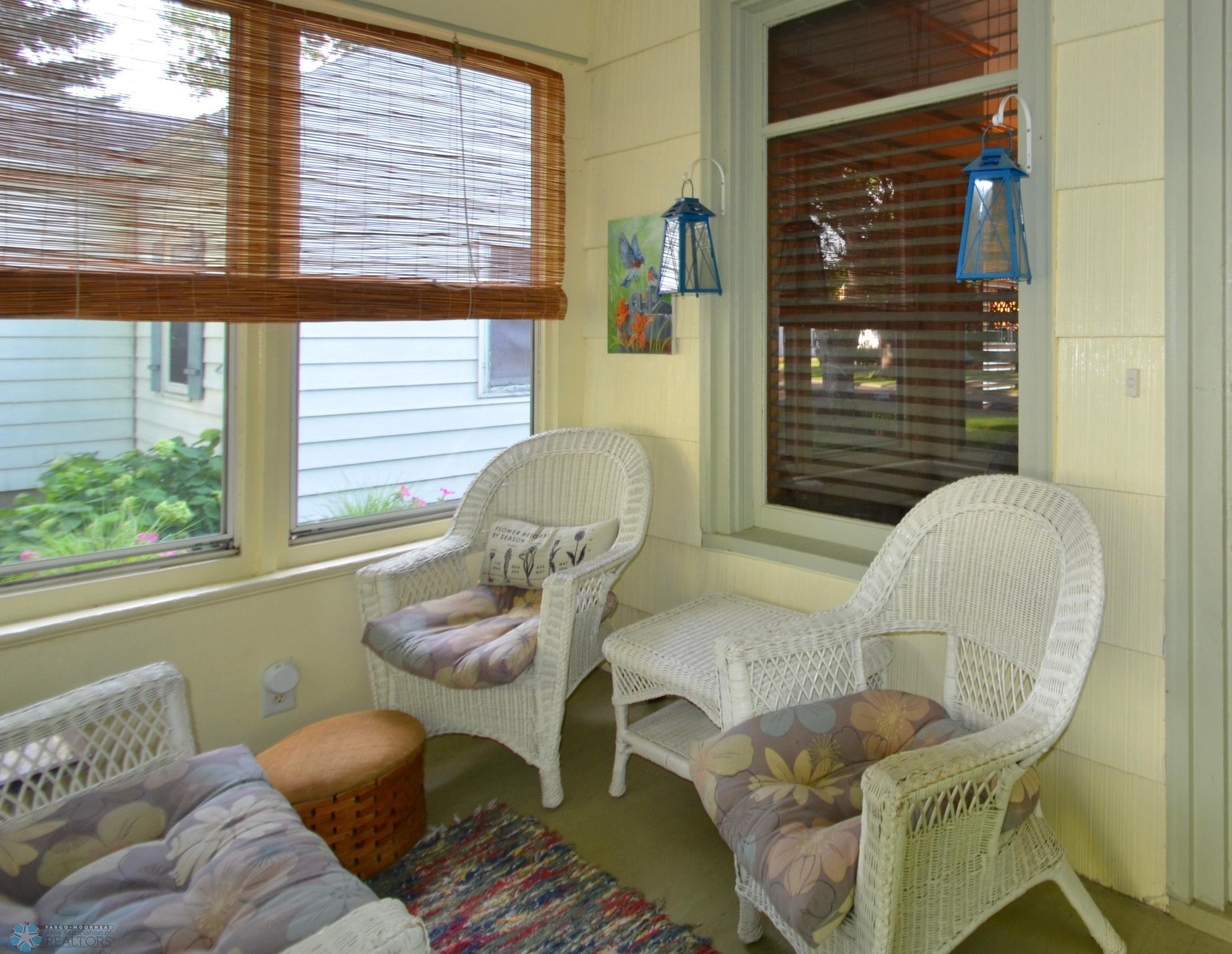 3 season porch