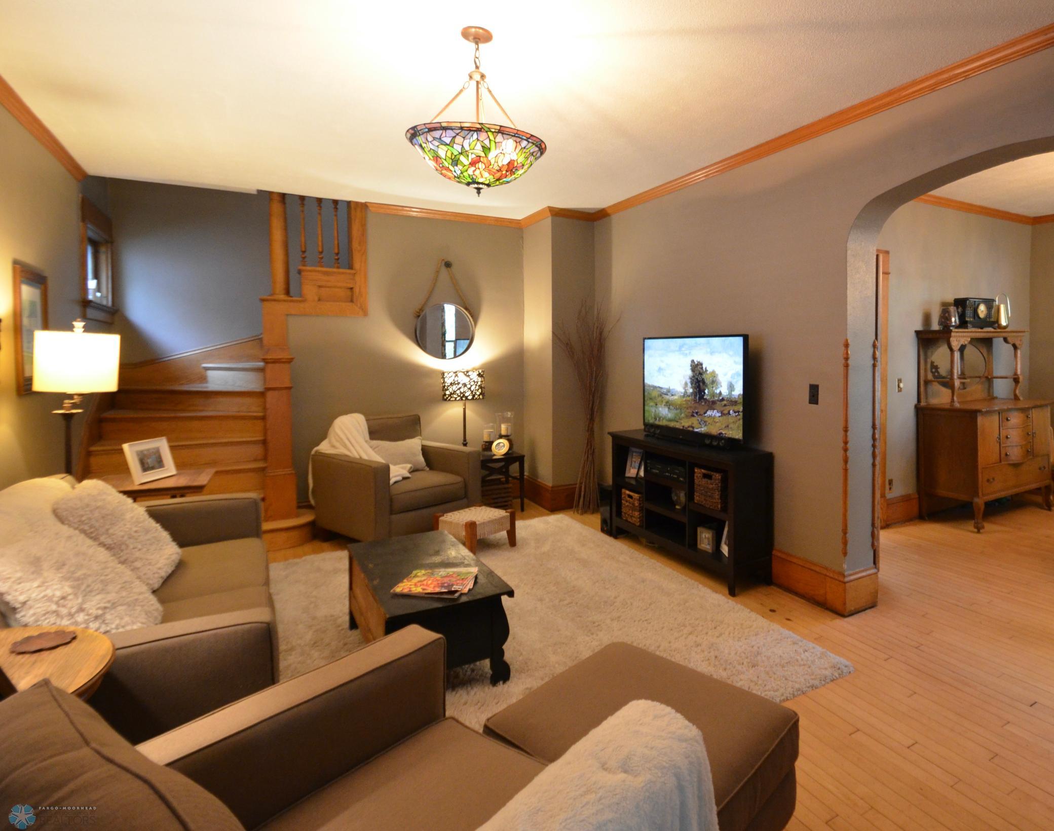 Living room 3