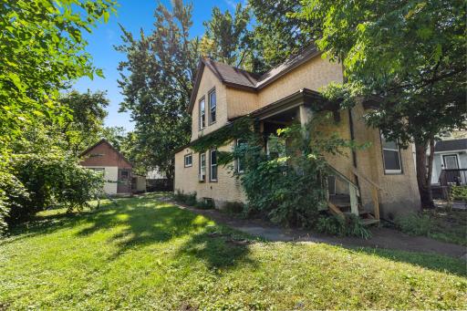 292-294 Thomas Avenue, Saint Paul, MN 55103