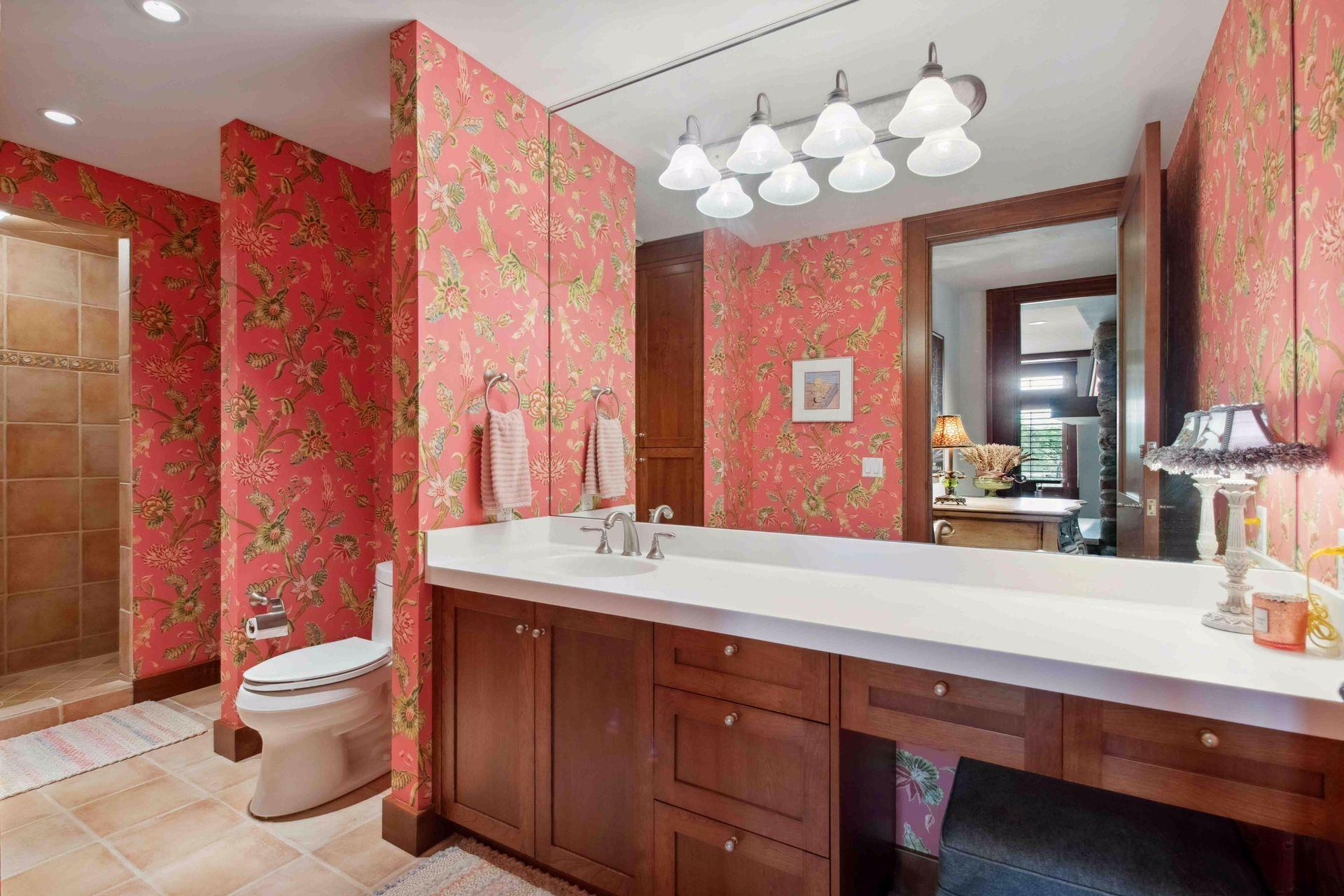 Enjoy your private 3/4th bathroom with make up vanity and stool with tons of storage all located in 3rd lower level en suite