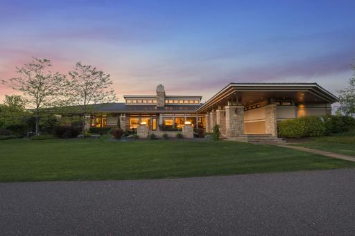 9601 Whistling Valley Road, Lake Elmo, MN 55042