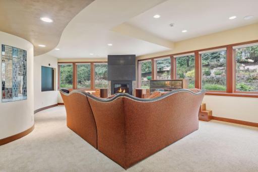 9601 Whistling Valley Road, Lake Elmo, MN 55042