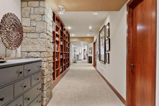9601 Whistling Valley Road, Lake Elmo, MN 55042