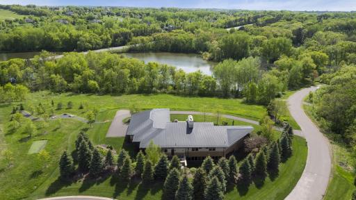 9601 Whistling Valley Road, Lake Elmo, MN 55042