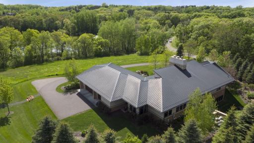 9601 Whistling Valley Road, Lake Elmo, MN 55042
