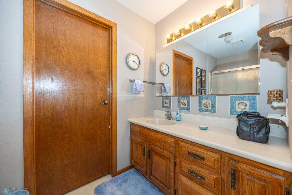 Primary ensuite