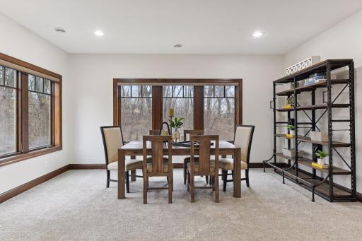 15040 9th Avenue N, Plymouth, MN 55447