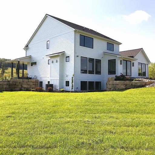 4921 8th Street SW, Rochester, MN 55902