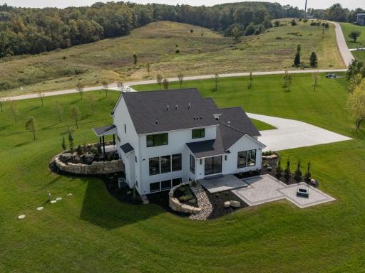 4921 8th Street SW, Rochester, MN 55902