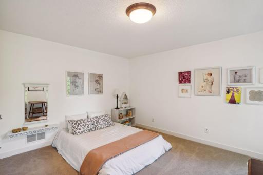 346 Lindsay Road, Hudson, WI 54016