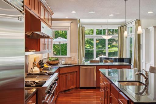 346 Lindsay Road, Hudson, WI 54016