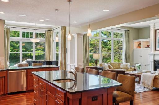 346 Lindsay Road, Hudson, WI 54016