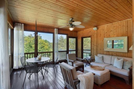 346 Lindsay Road, Hudson, WI 54016
