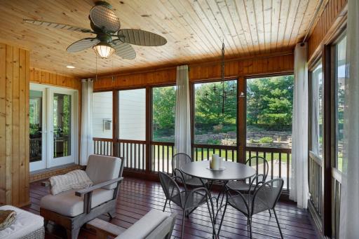 346 Lindsay Road, Hudson, WI 54016