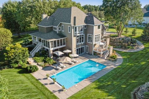 346 Lindsay Road, Hudson, WI 54016