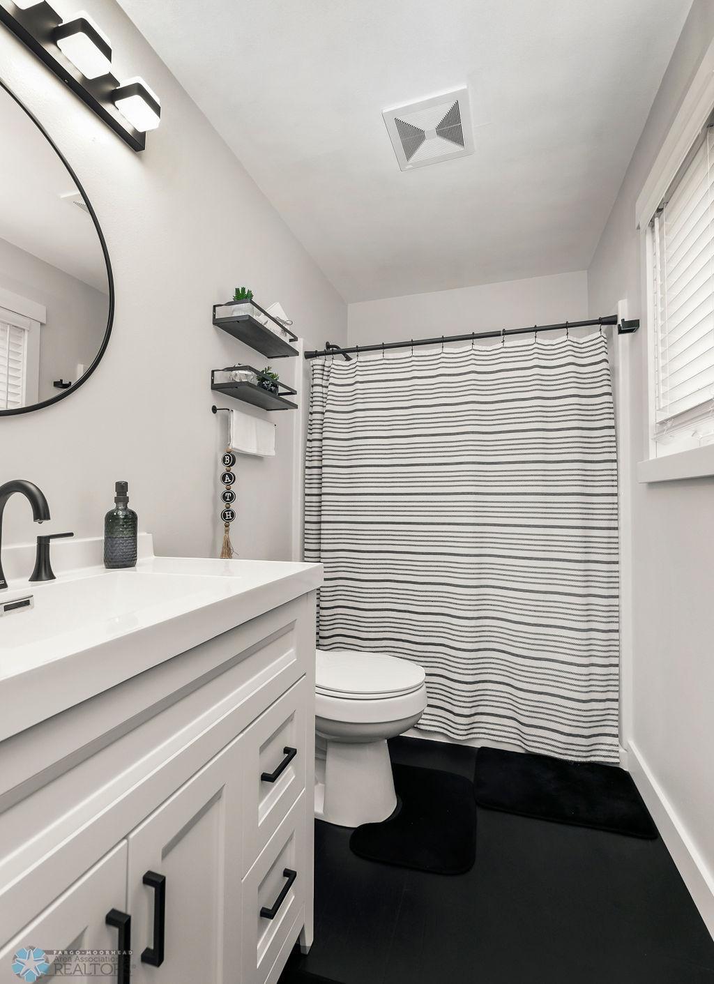Private 3/4 bath for master with walk-in shower