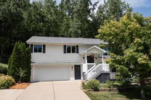 1445 49th Avenue, Winona, MN 55987